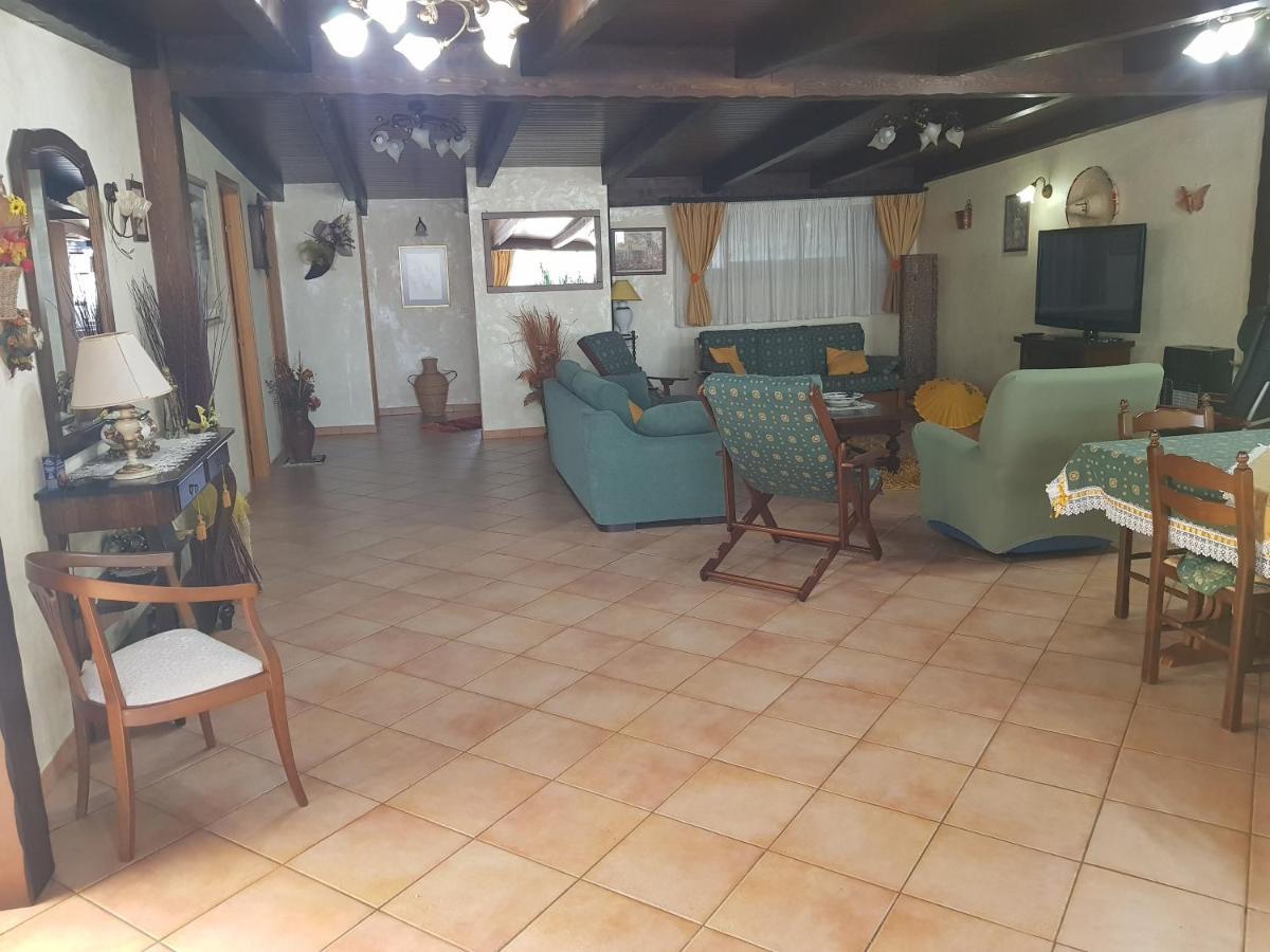 Casa Vacanza Dominique Alcamo Exterior foto